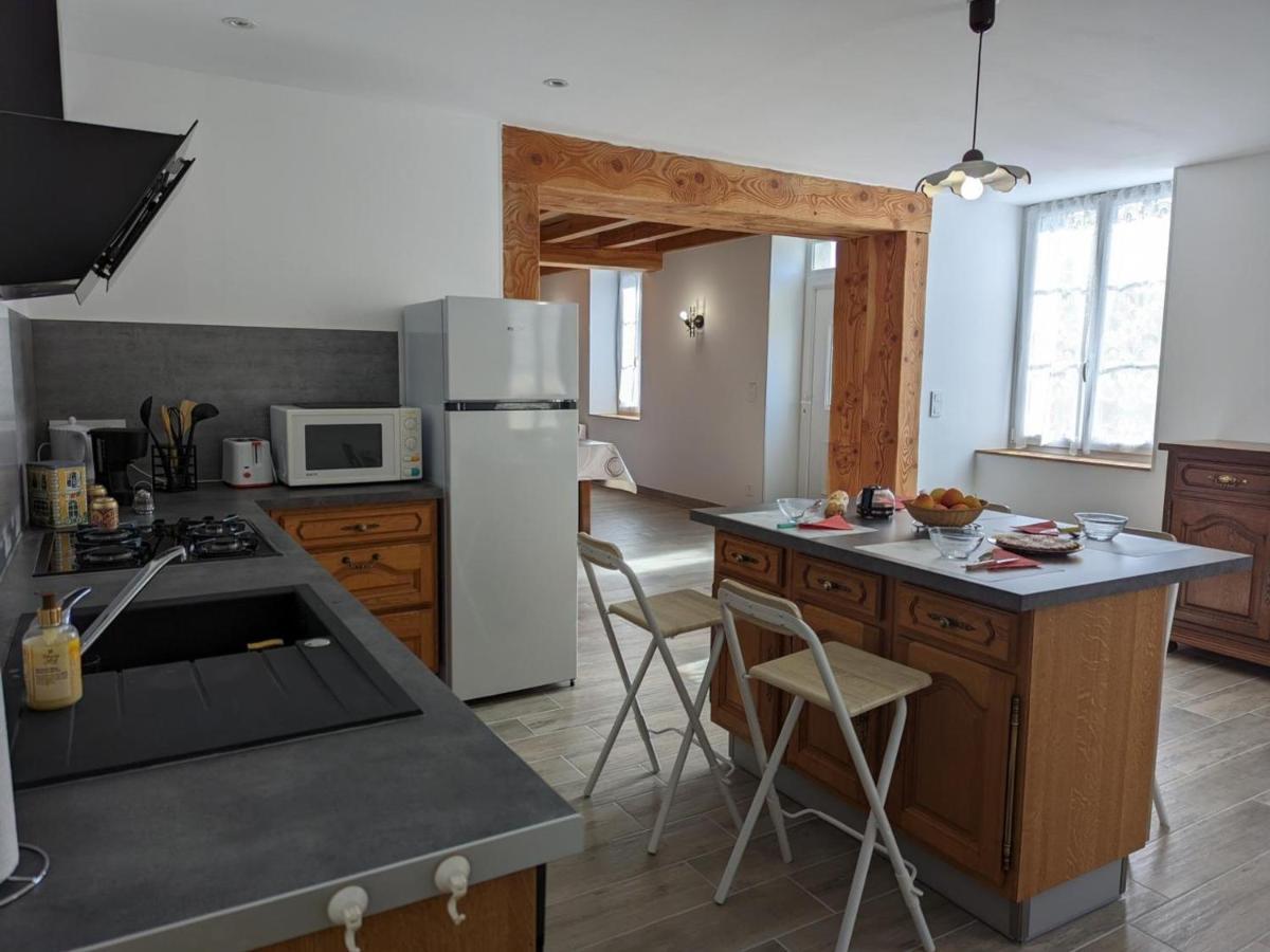 Maison Lumineuse Avec Cour Privative, Proche Sites Culturels, Tout Confort, Equipe Bebe, Wifi Inclus - Fr-1-653-98 Puyreaux Екстериор снимка