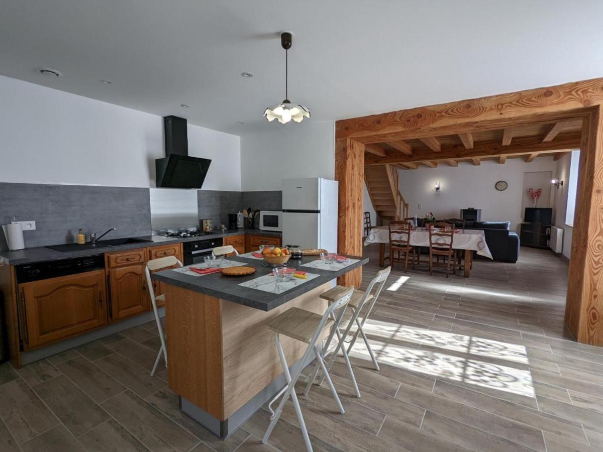 Maison Lumineuse Avec Cour Privative, Proche Sites Culturels, Tout Confort, Equipe Bebe, Wifi Inclus - Fr-1-653-98 Puyreaux Екстериор снимка